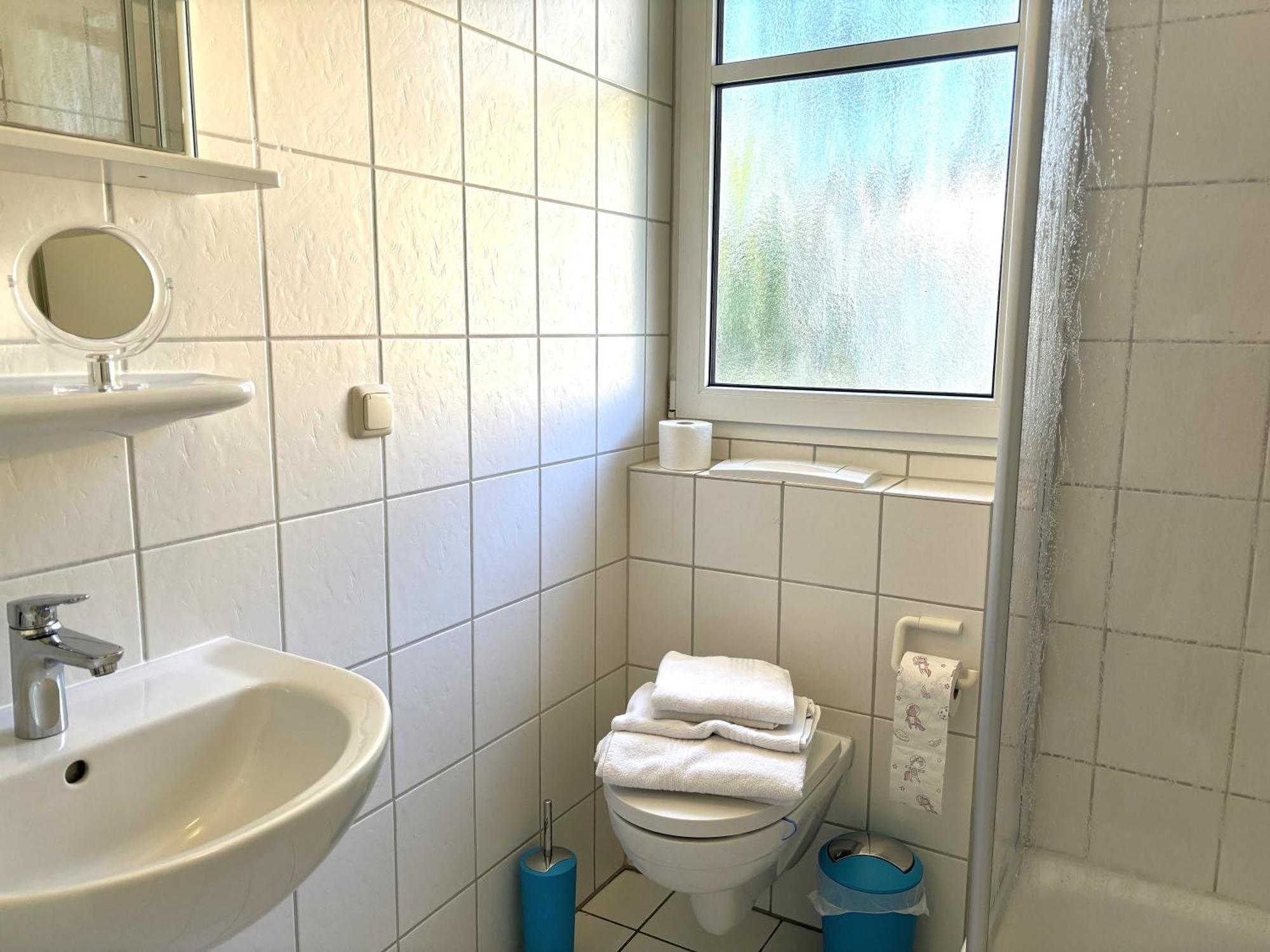 Haus Oie Idyll Mit Balkon 10 Minuten Zum Strand 奥斯特西巴德钦诺维茨 外观 照片